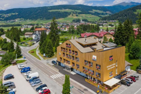 Hotel Dolomiten Dobbiaco